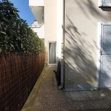 Privee Avec Jardin *